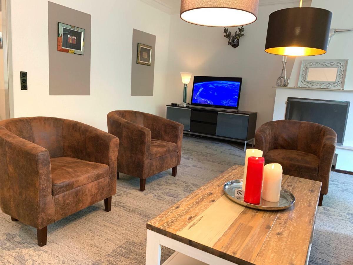 Besotel Erkrath- Schicke Fewo Oder Apartments Zentral Naehe Bahnhof Und Autobahn Im Neandertal Mit Glasfaser Wlan Und Freies Parken Eksteriør bilde